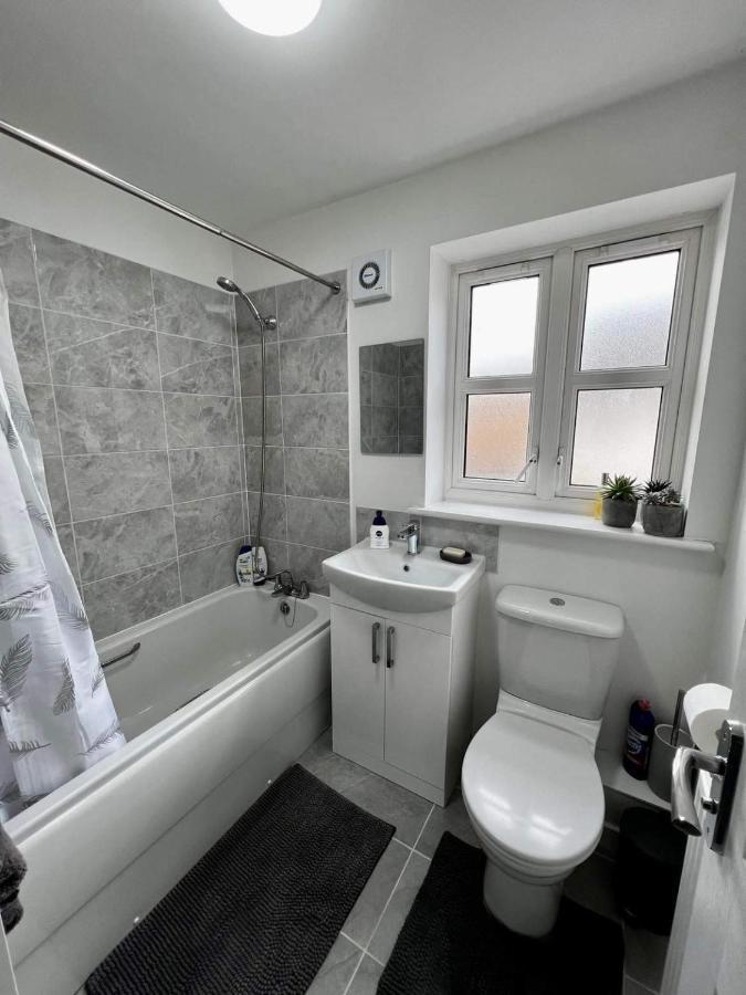 North Colchester Homestay Mile End Εξωτερικό φωτογραφία